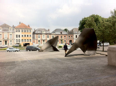 helene-vans-bethune-feuilles-blanches-pour-la-justice-sculpture-1998-12